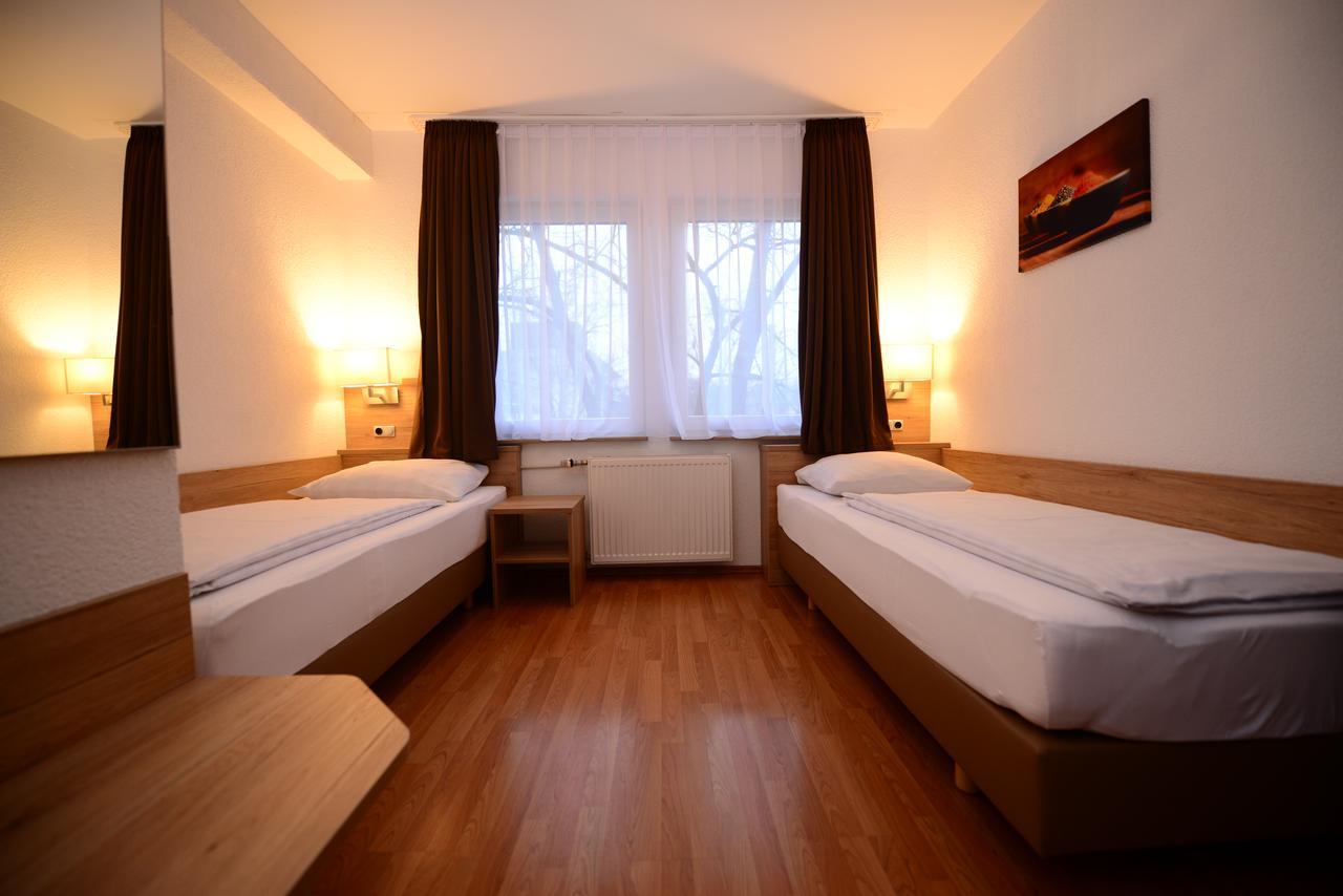 Hotel Linde Stuttgart Extérieur photo